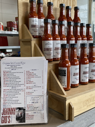 Comentarii opinii despre Johnny Gio's Pizza Waterloo