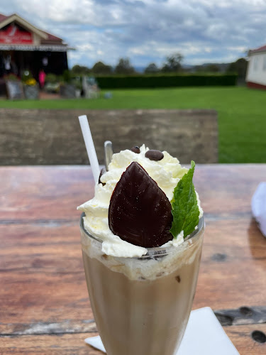 10475 New England Hwy, Highfields QLD 4352