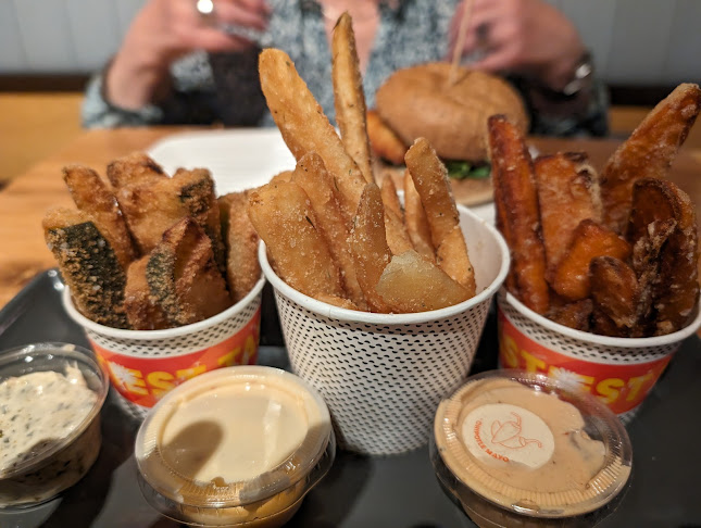 Grill'd Indooroopilly - Hospitality and gastronomy