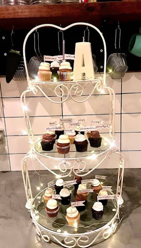 Comentarii opinii despre Joy Cupcakes