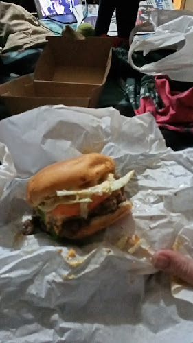 SALTY DOG SEAFOOD AND GRILL - Hospitality and gastronomy