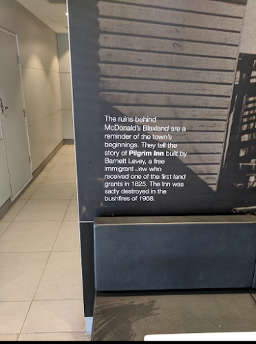 McDonald's Blaxland - Hospitality and gastronomy
