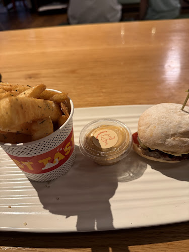 Indooroopilly Shopping Centre, Unit 2/322 Moggill Rd, Indooroopilly QLD 4068