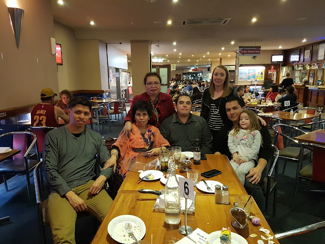 Challa Gardens Hotel - Croydon