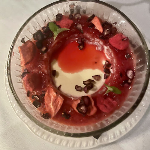 Opinii despre Little Truffle în Mermaid Beach - Hospitality and gastronomy