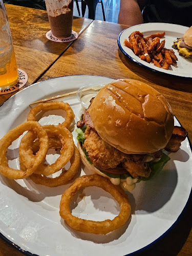 Opinii despre Gracie's at 4 Pines Orange în Orange - Hospitality and gastronomy