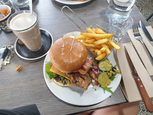 Elgin Blvd, Wodonga VIC 3690