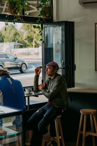 2, 2/16 Hanbury St, Mayfield NSW 2304