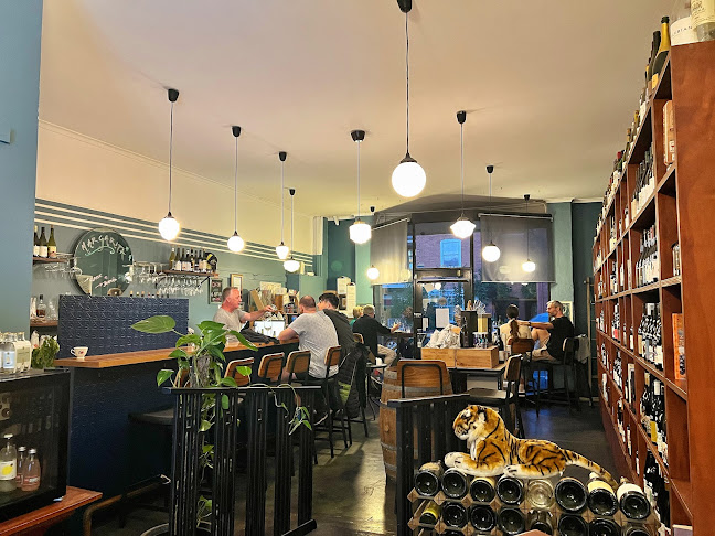 Atlas Vinifera - Richmond