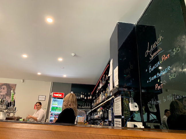 Comentarii opinii despre My Place Bar