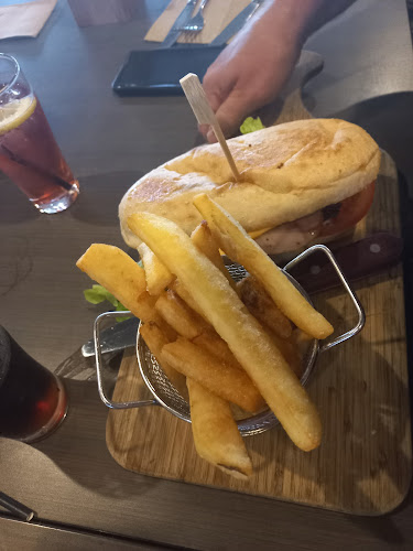 Opinii despre Fyansford Hotel în Fyansford - Hospitality and gastronomy