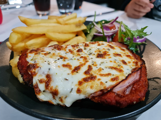 Opinii despre Luka Pizza Bar în Leopold - Hospitality and gastronomy