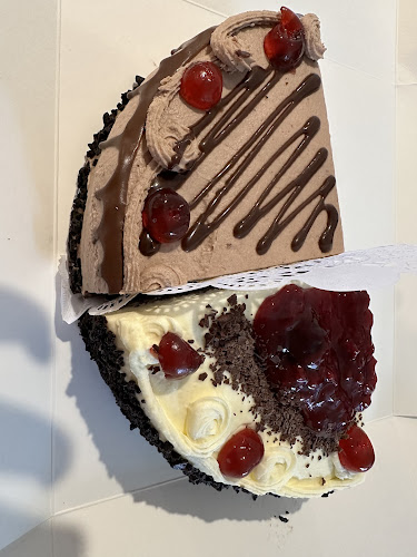 Comentarii opinii despre The Cake Hut