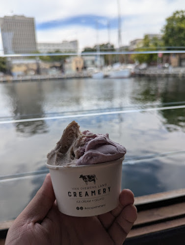 Flippers Cooked Seafood