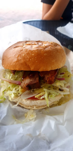 Comentarii opinii despre VINAUS Takeaway and Cafe