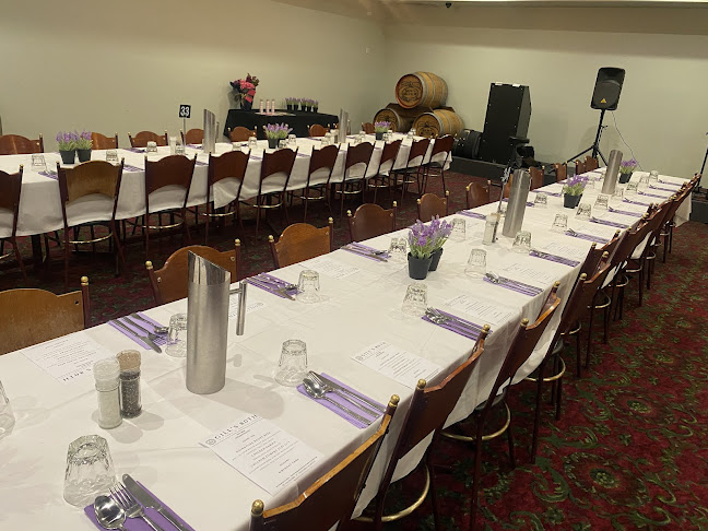 Opinii despre The Old Town 'N' Country Tavern în Wangaratta - Hospitality and gastronomy