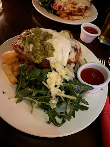 Opinii despre Town Hall Hotel în North Melbourne - Hospitality and gastronomy