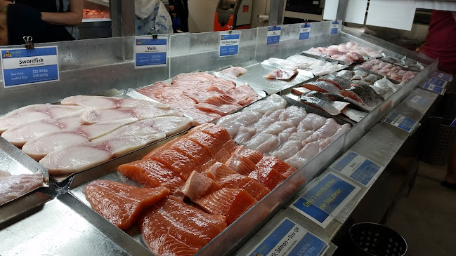 130 Seaworld Dr, Main Beach QLD 4217