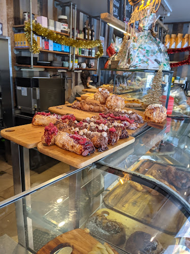 Croquembouche Patisserie