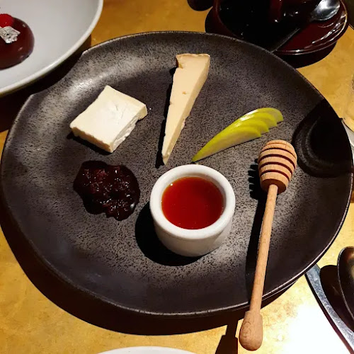 Mercado - Hospitality and gastronomy