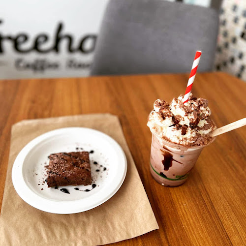 1/65 Tank St, Gladstone Central QLD 4680