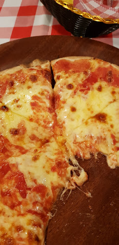 Opinii despre Zio Pino Pizzeria în Mascot - Hospitality and gastronomy