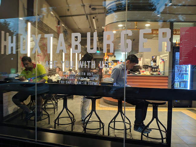 Comentarii opinii despre Huxtaburger Redfern