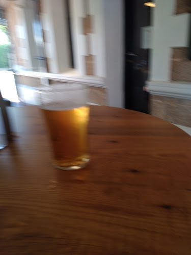 Comentarii opinii despre The Edinburgh Hotel