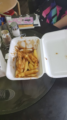 Comentarii opinii despre Waymouth Cafe