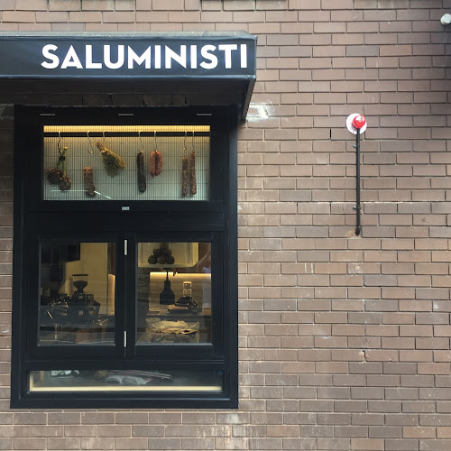 Saluministi Flinders Lane