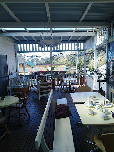 4 Bate St, Central Tilba NSW 2546