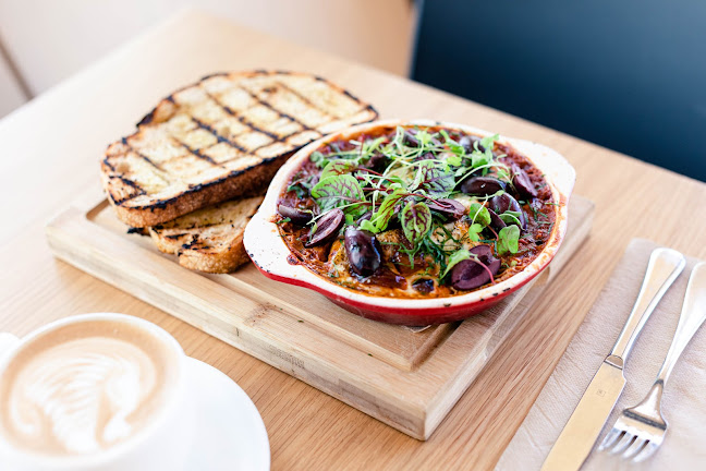 Opinii despre The Museum Cafe în Acton - Hospitality and gastronomy