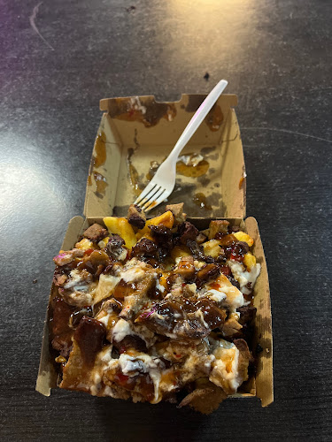 Pizza HQ Traralgon - Hospitality and gastronomy