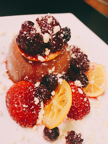 Opinii despre BACKSTAGE BAR & RESTAURANT în Launceston - Hospitality and gastronomy