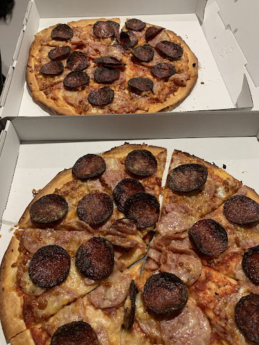 Woody's Pizza - Hospitality and gastronomy