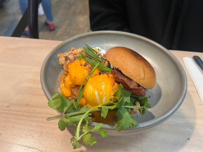 Comentarii opinii despre Dandy Lane Cafe