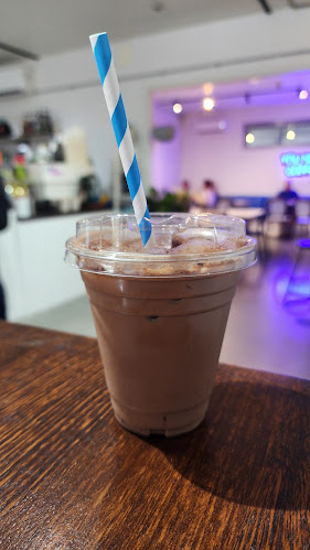 50 Peerless Ave, Mermaid Beach QLD 4218