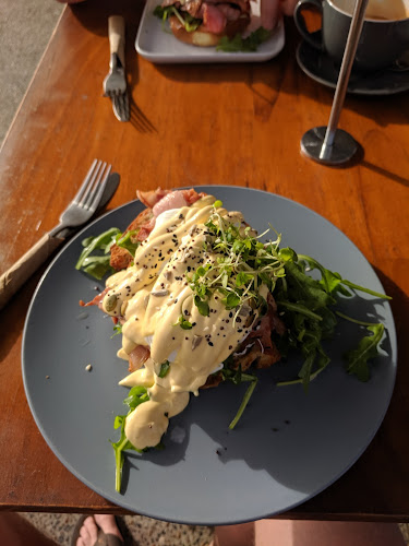 Brisbean Coffee - Hospitality and gastronomy