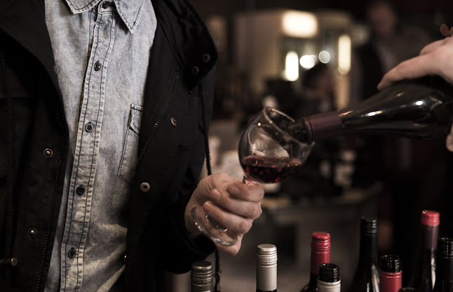 Opinii despre Let's Unwine Berwick în Berwick - Hospitality and gastronomy