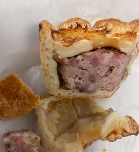 Comentarii opinii despre The Yorkshireman's Pie Bakery