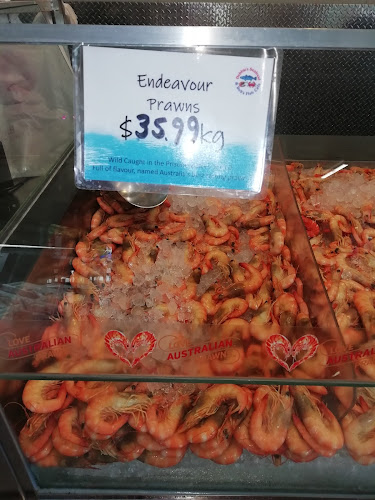 Debbie's Seafood - Retail Superstore - Hospitality and gastronomy