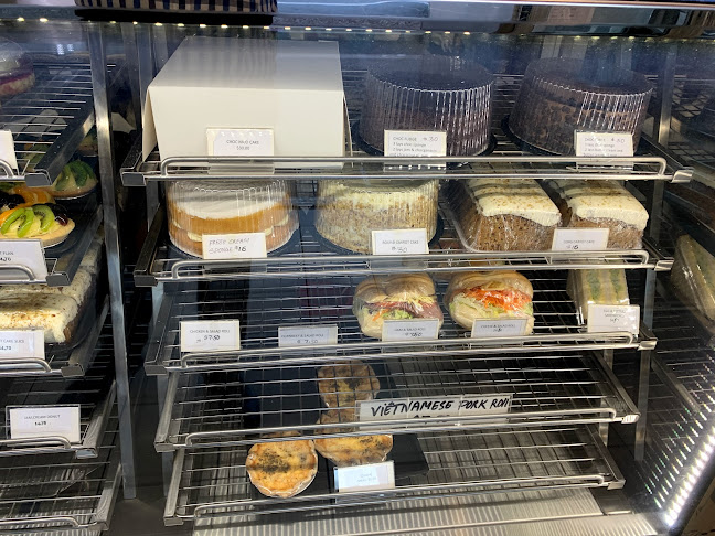 Comentarii opinii despre Lee's Cakes & Pastries Bakery Palm Beach