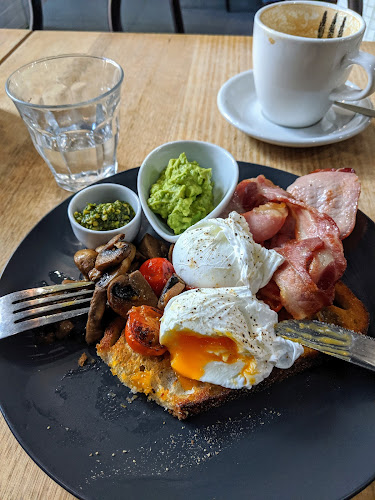 Elemental Cafe - Braddon