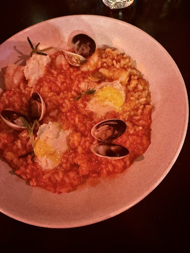 Koi Broadbeach - Broadbeach