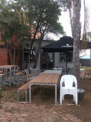 Railway Hotel Murchison - Hospitality and gastronomy