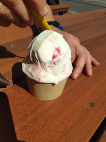 148 Scarborough Beach Rd, Mount Hawthorn WA 6016