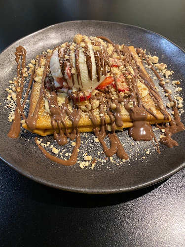 Comentarii opinii despre Black Waffle