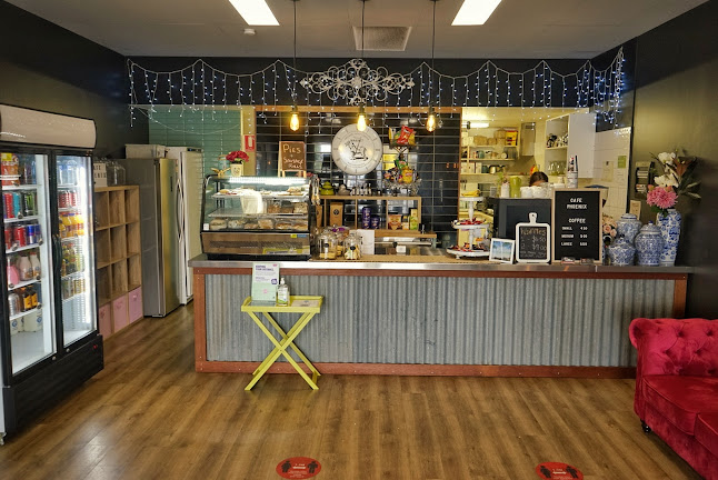 Comentarii opinii despre Cafe Phoenix