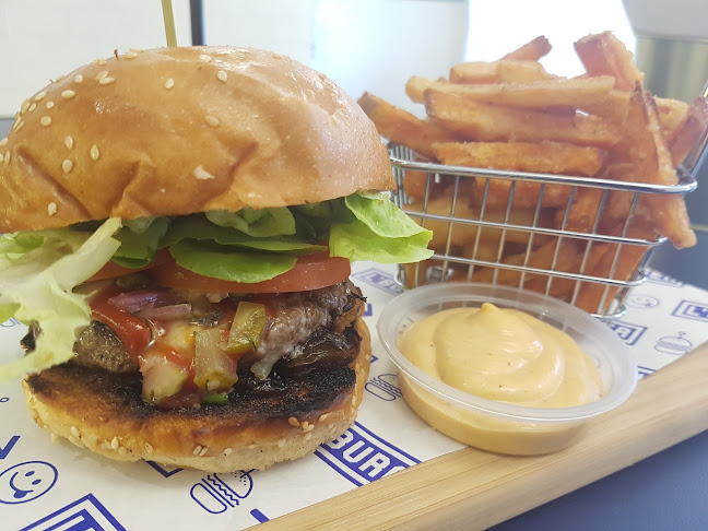 L'Burger Casual Restaurant