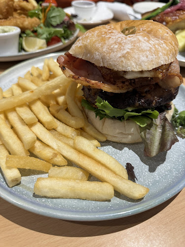 The Red Lion Ballarat - Golden Point